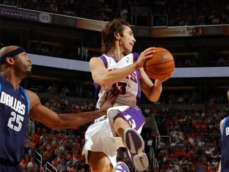 展中的一个 展中的一个